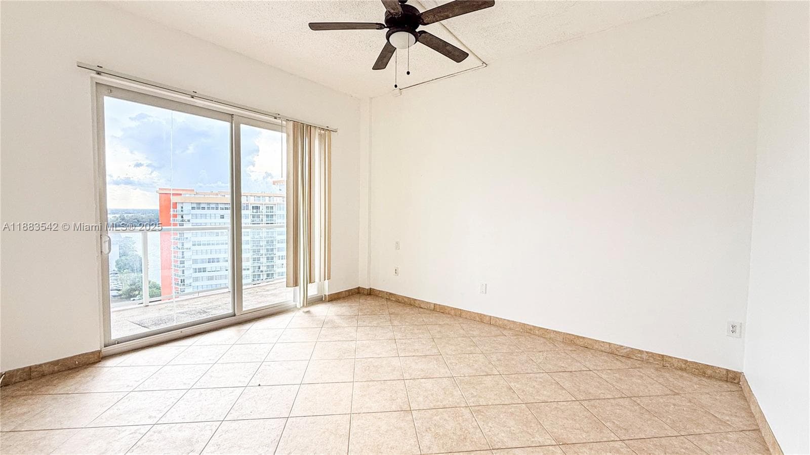 1351 NE Miami Gardens Dr # 1701E, Miami FL 33179 — 9