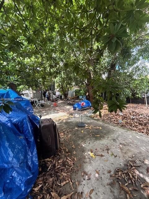 2643 NW 23rd Ct, Miami FL 33142 — 10