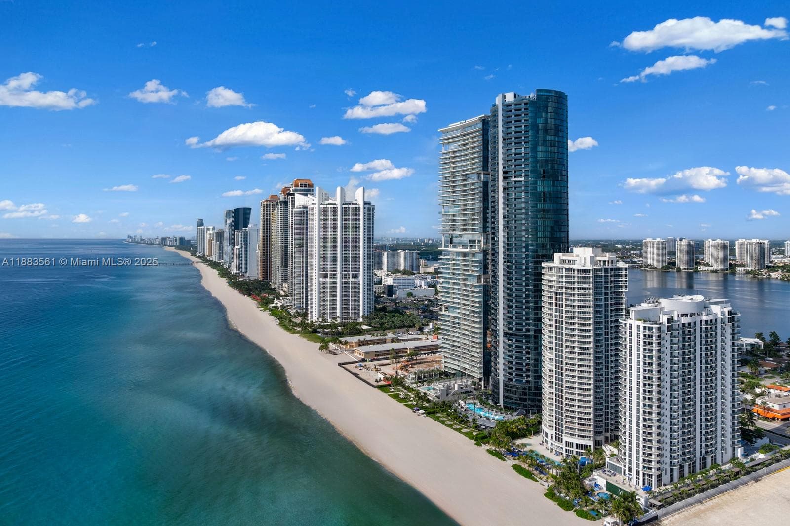 18555 Collins Ave # 1, Sunny Isles Beach FL 33160 — 30