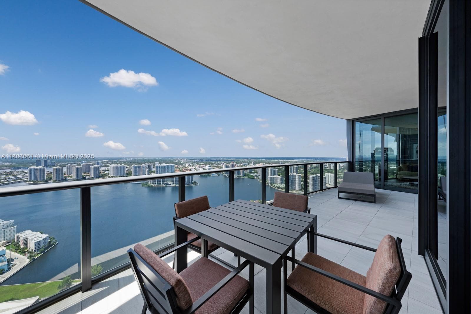 18555 Collins Ave # 1, Sunny Isles Beach FL 33160 — 25