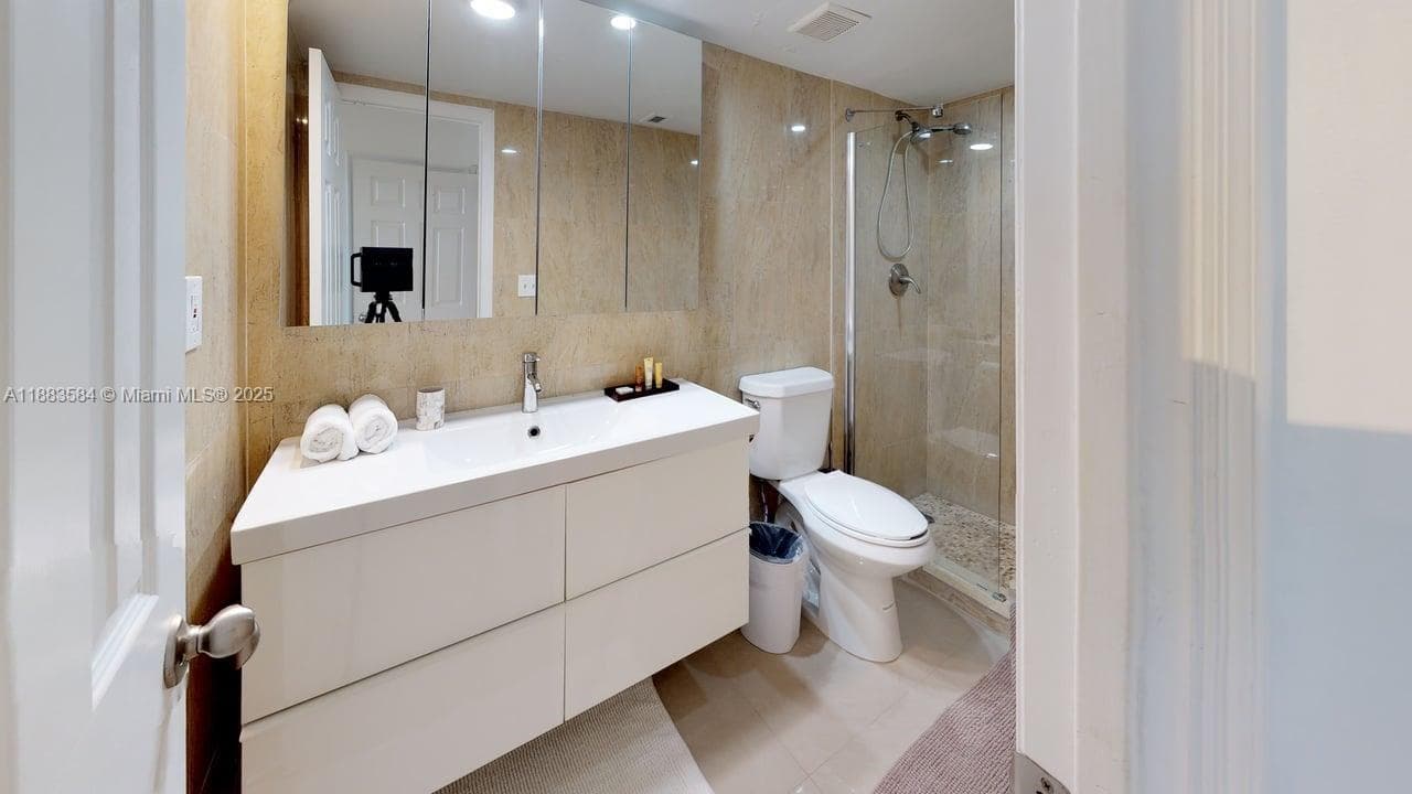 19370 Collins Ave # 620, Sunny Isles Beach FL 33160 — 27