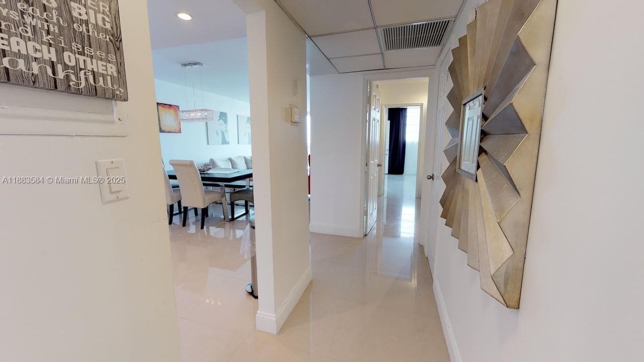 19370 Collins Ave # 620, Sunny Isles Beach FL 33160 — 20