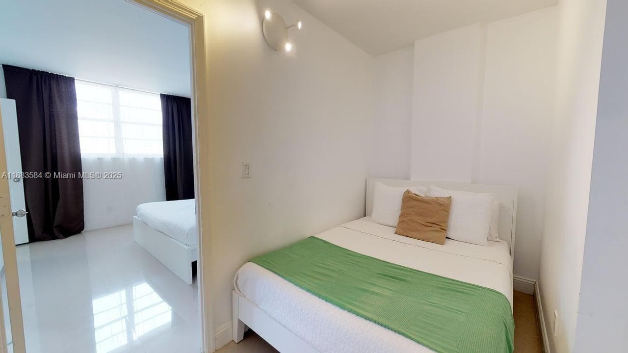 19370 Collins Ave # 620, Sunny Isles Beach FL 33160 — 30