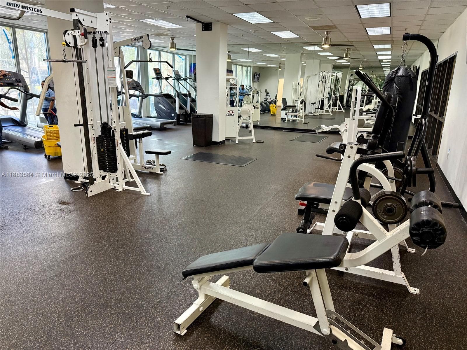 19370 Collins Ave # 620, Sunny Isles Beach FL 33160 — 35