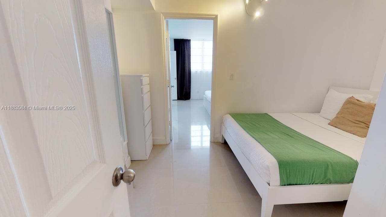 19370 Collins Ave # 620, Sunny Isles Beach FL 33160 — 29