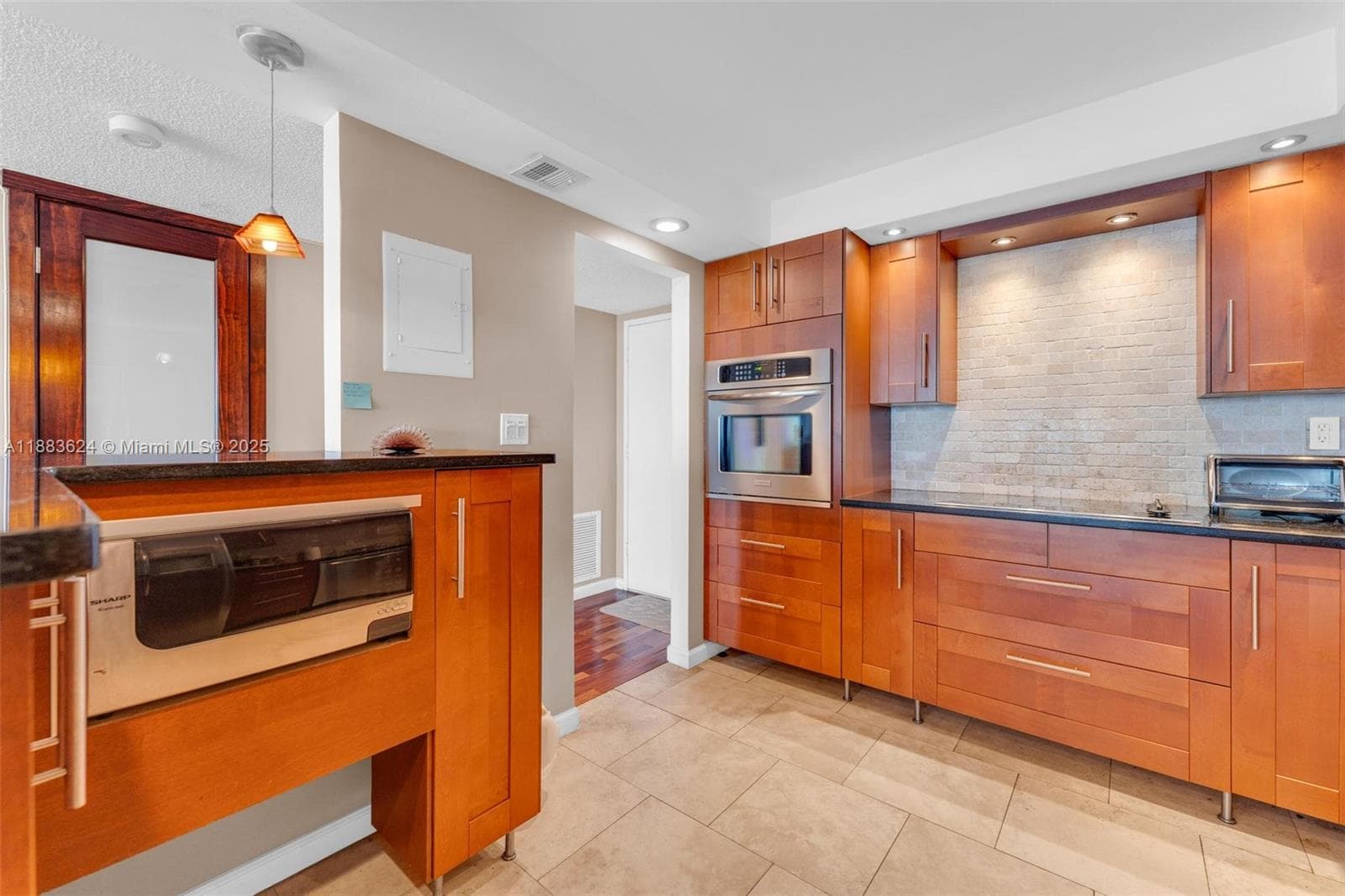 18021 Biscayne Blvd # 1503, Aventura FL 33160 — 14
