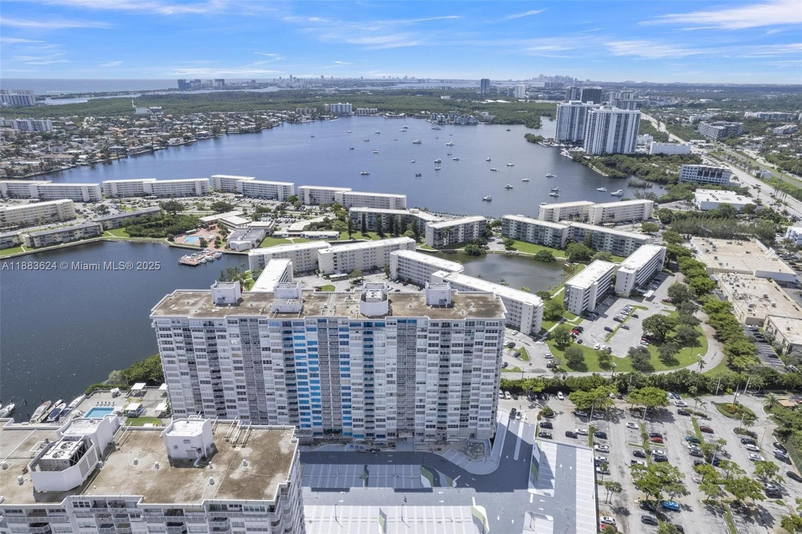 18021 Biscayne Blvd # 1503, Aventura FL 33160 — 37