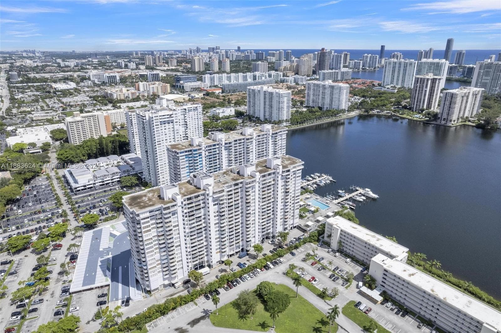 18021 Biscayne Blvd # 1503, Aventura FL 33160 — 40