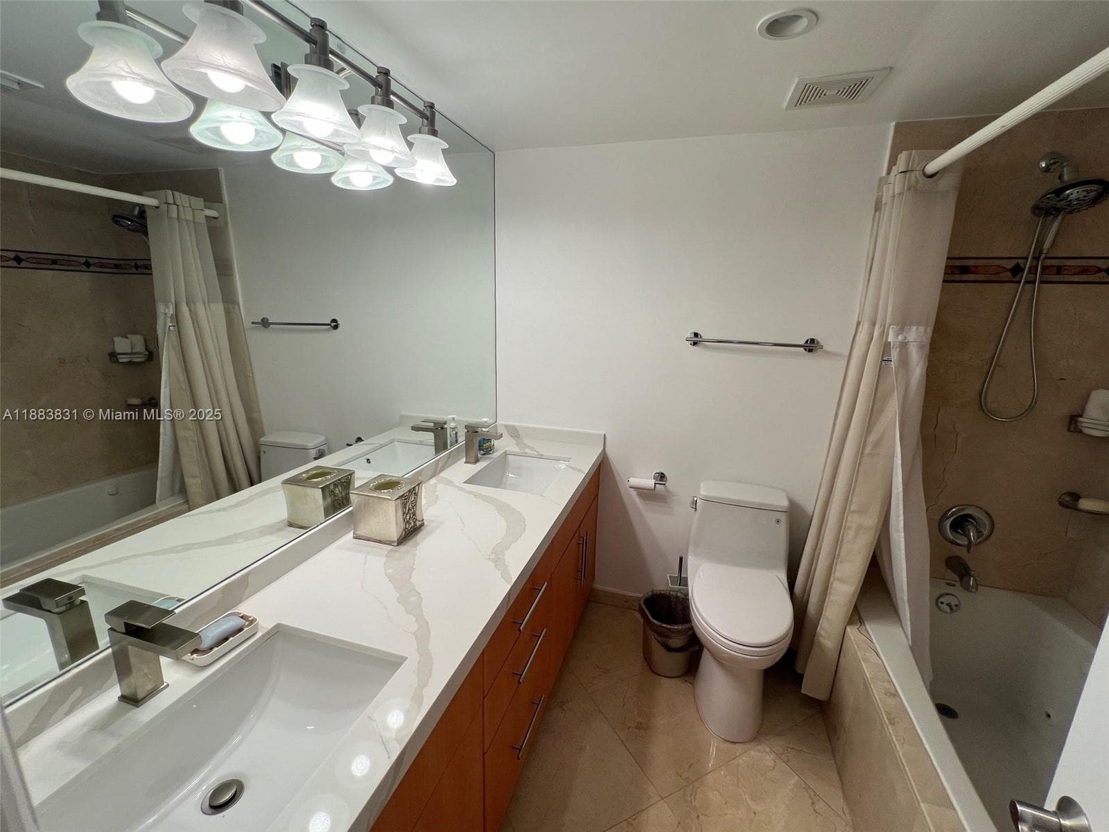 100 Lincoln Rd # 848, Miami Beach FL 33139 — 22