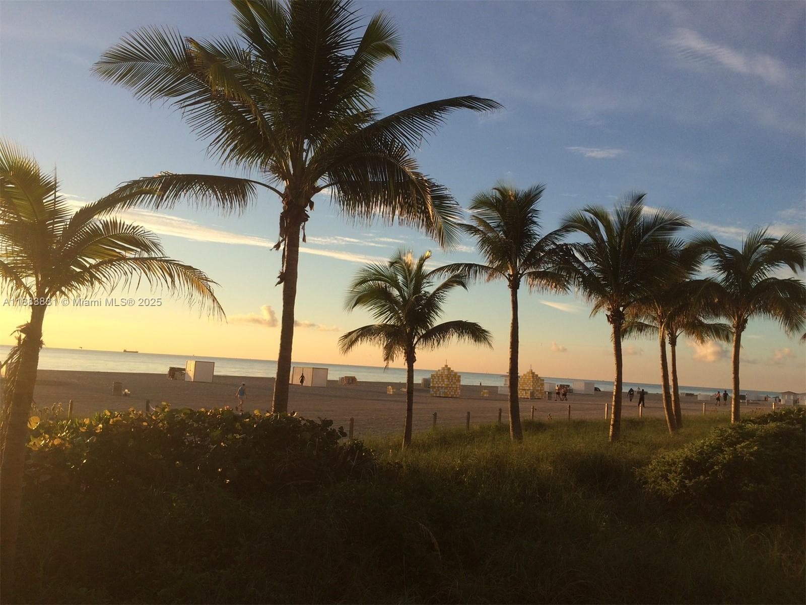 100 Lincoln Rd # 848, Miami Beach FL 33139 — 64