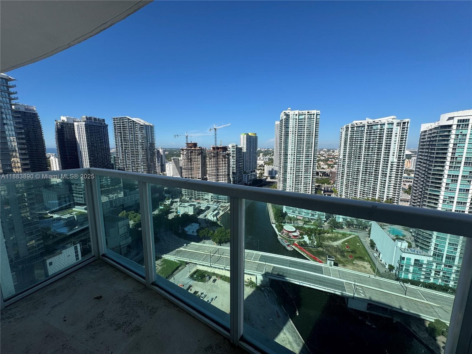 31 SE 5th St # 3817, Miami FL 33131 — 2