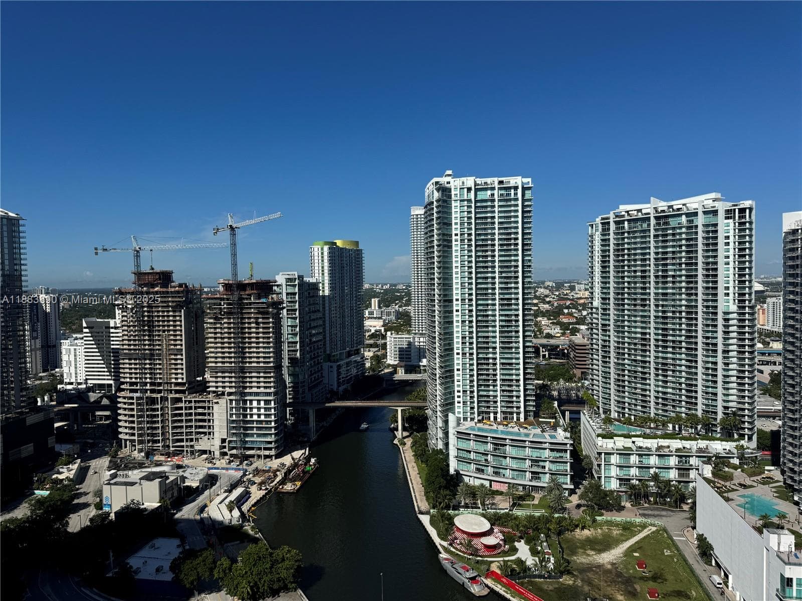 31 SE 5th St # 3817, Miami FL 33131 — 15