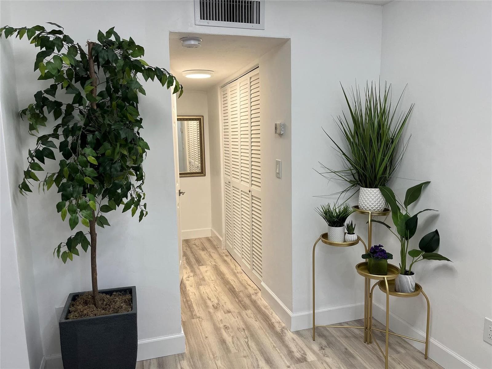 11685 Canal Drive # 304, North Miami FL 33181 — 14