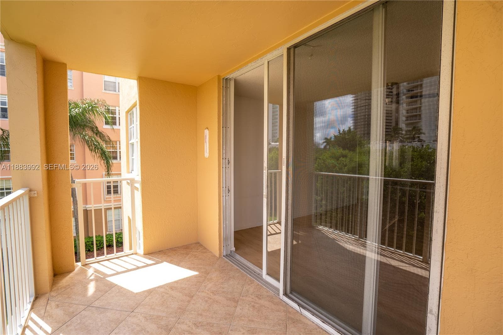 19601 E Country Club Dr # 7308, Aventura FL 33180 — 17