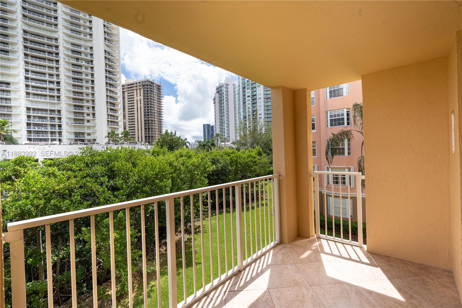 19601 E Country Club Dr # 7308, Aventura FL 33180 — 16