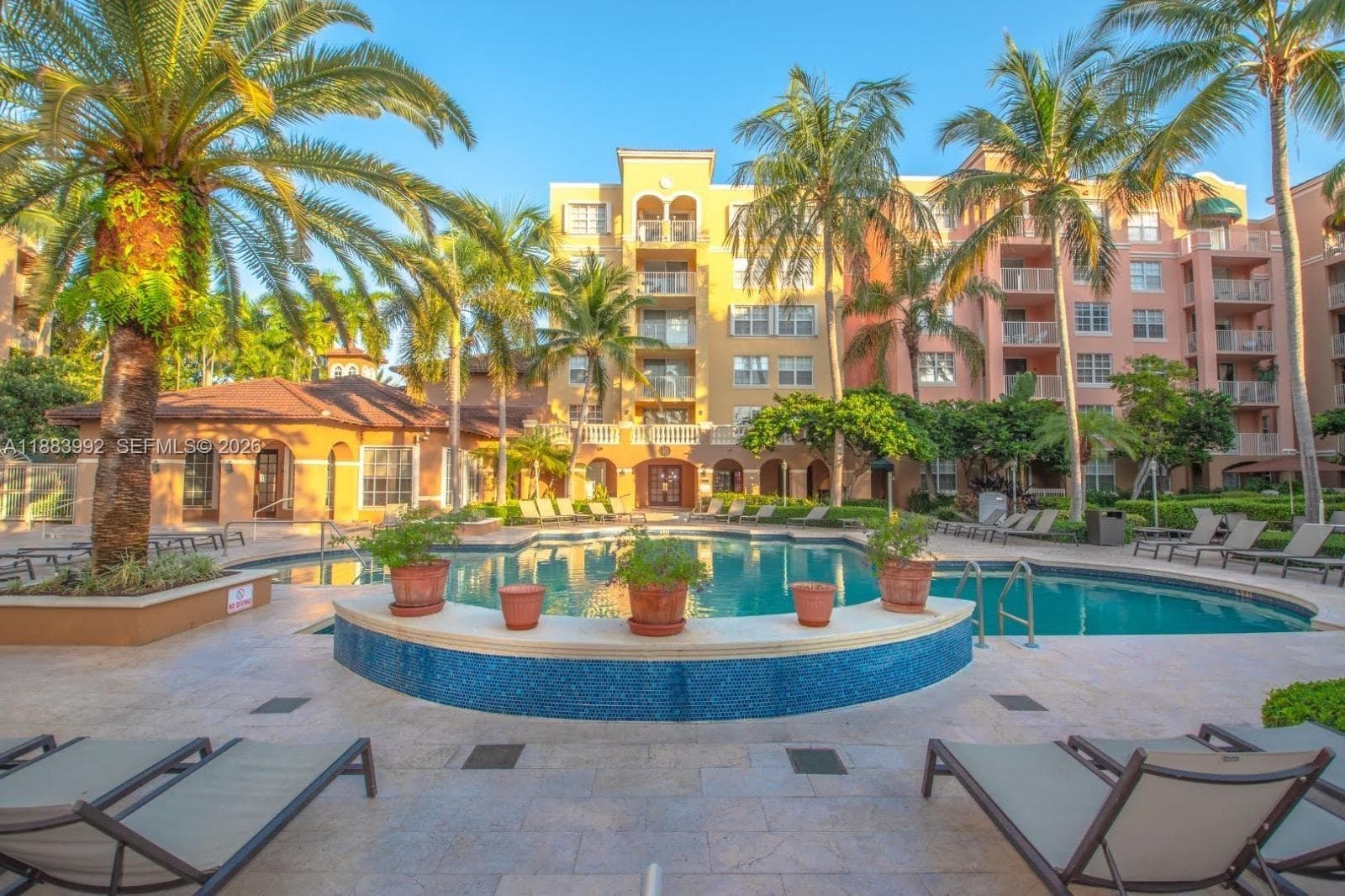 19601 E Country Club Dr # 7308, Aventura FL 33180 — 38