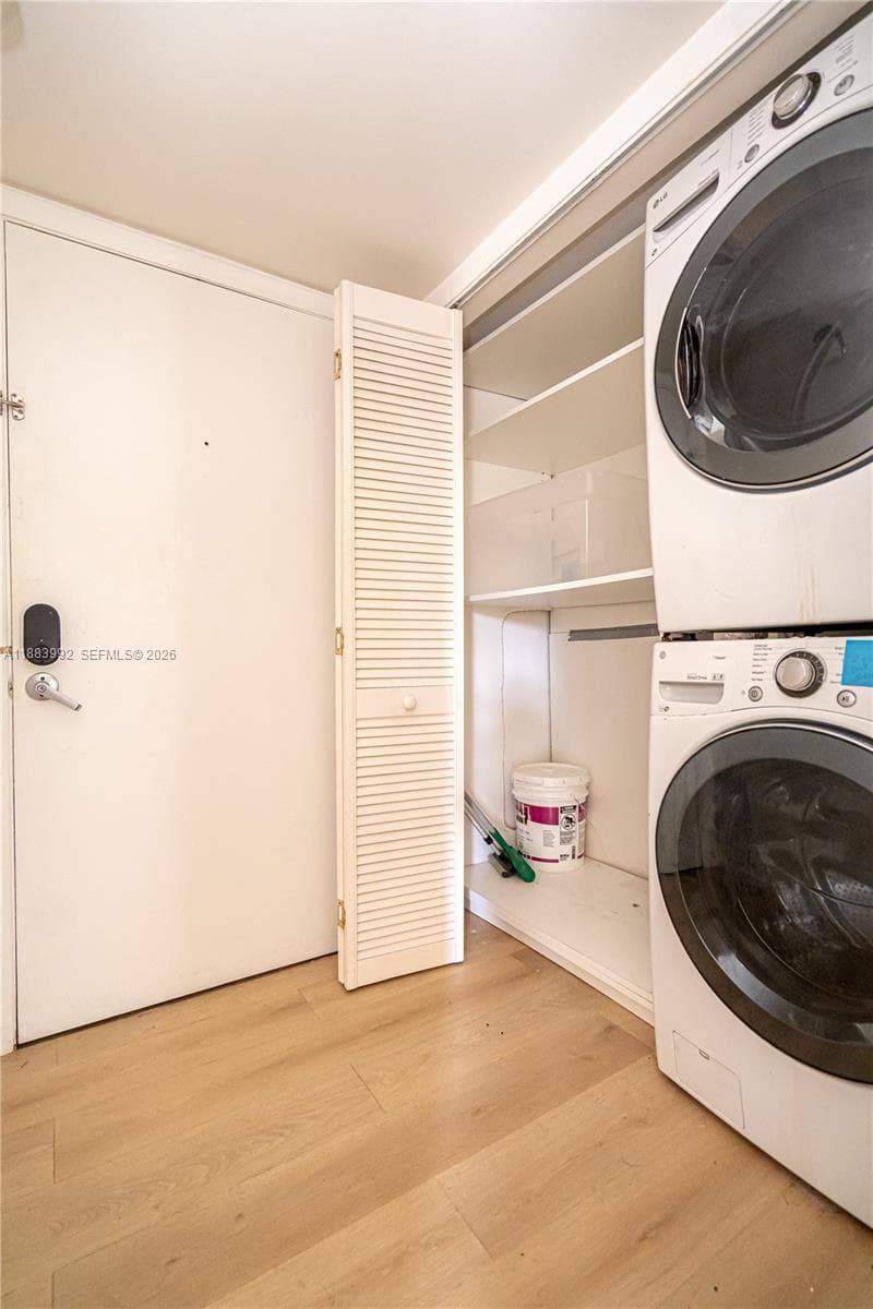 19601 E Country Club Dr # 7308, Aventura FL 33180 — 37