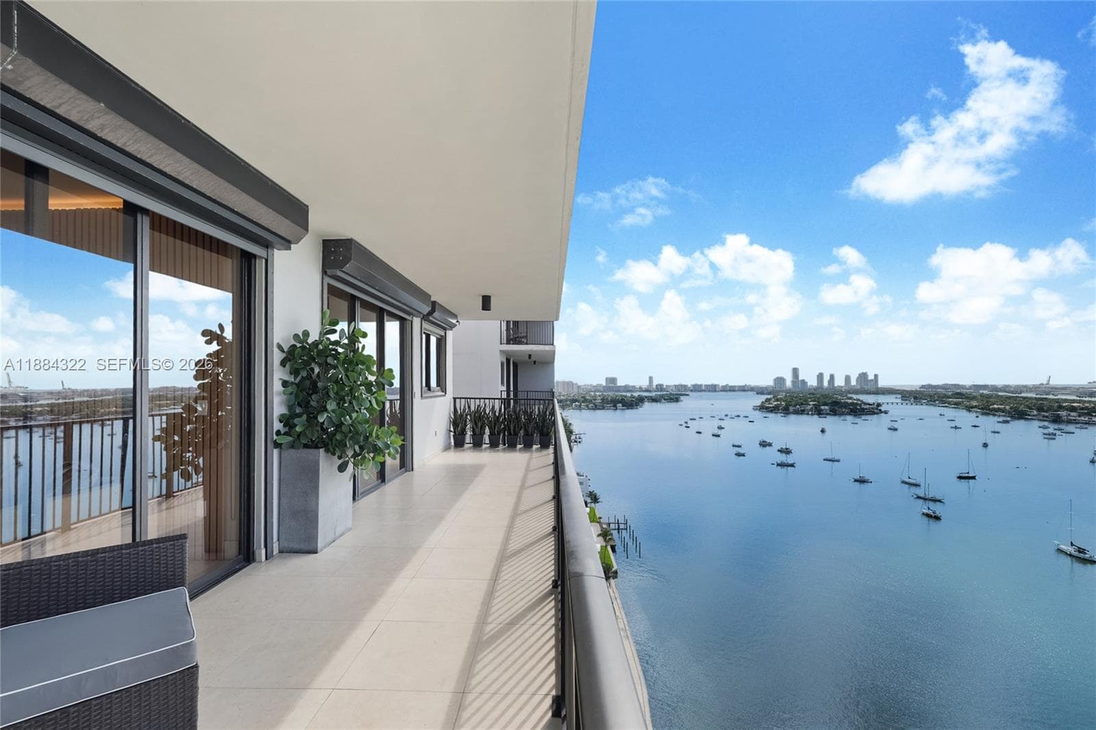 1000 Venetian Way # 1902, Miami FL 33139 — 2
