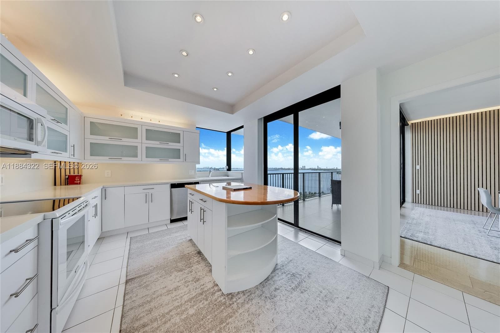 1000 Venetian Way # 1902, Miami FL 33139 — 8
