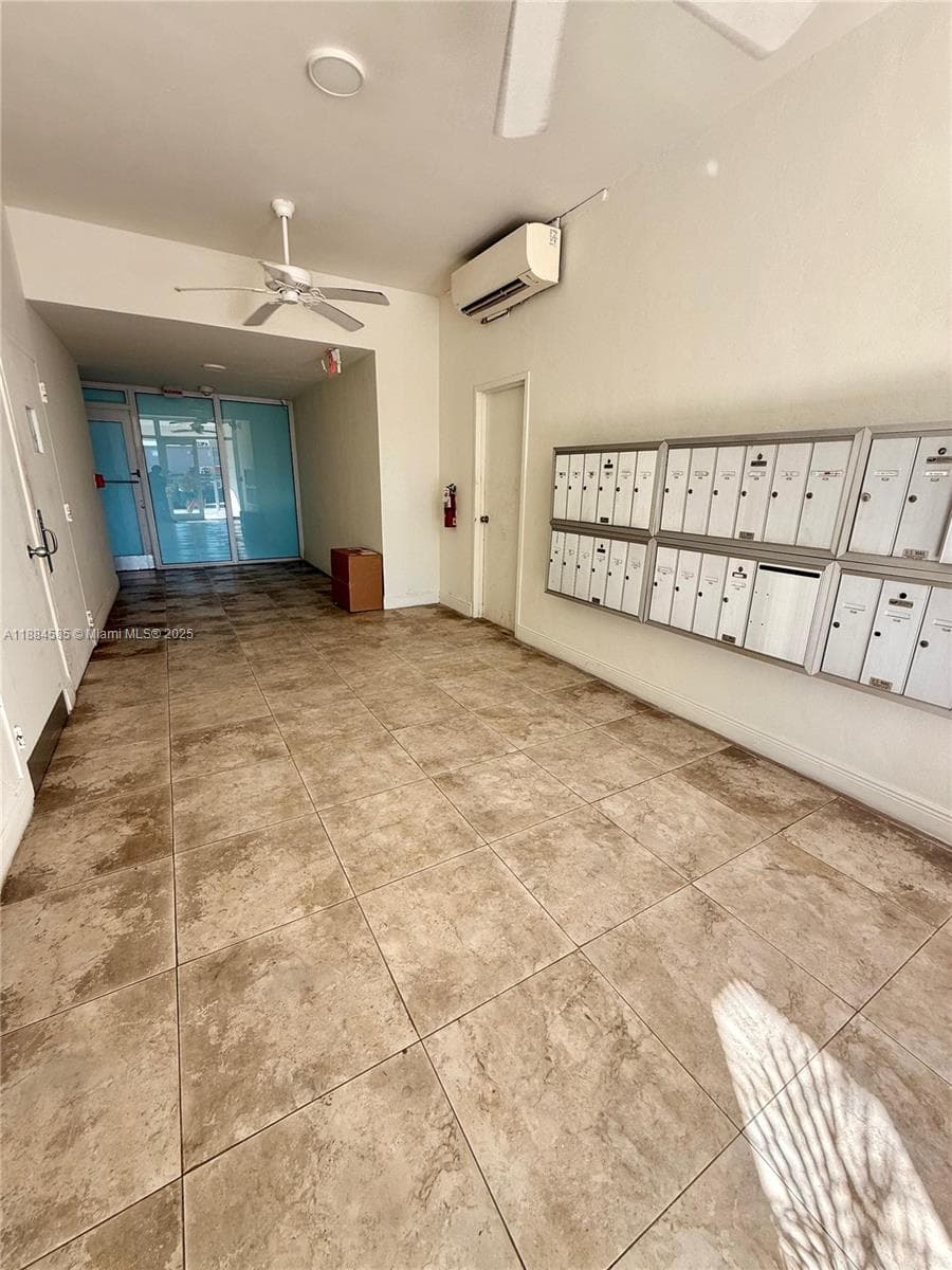 4142 N Jefferson Ave # 4D, Miami Beach FL 33140 — 23