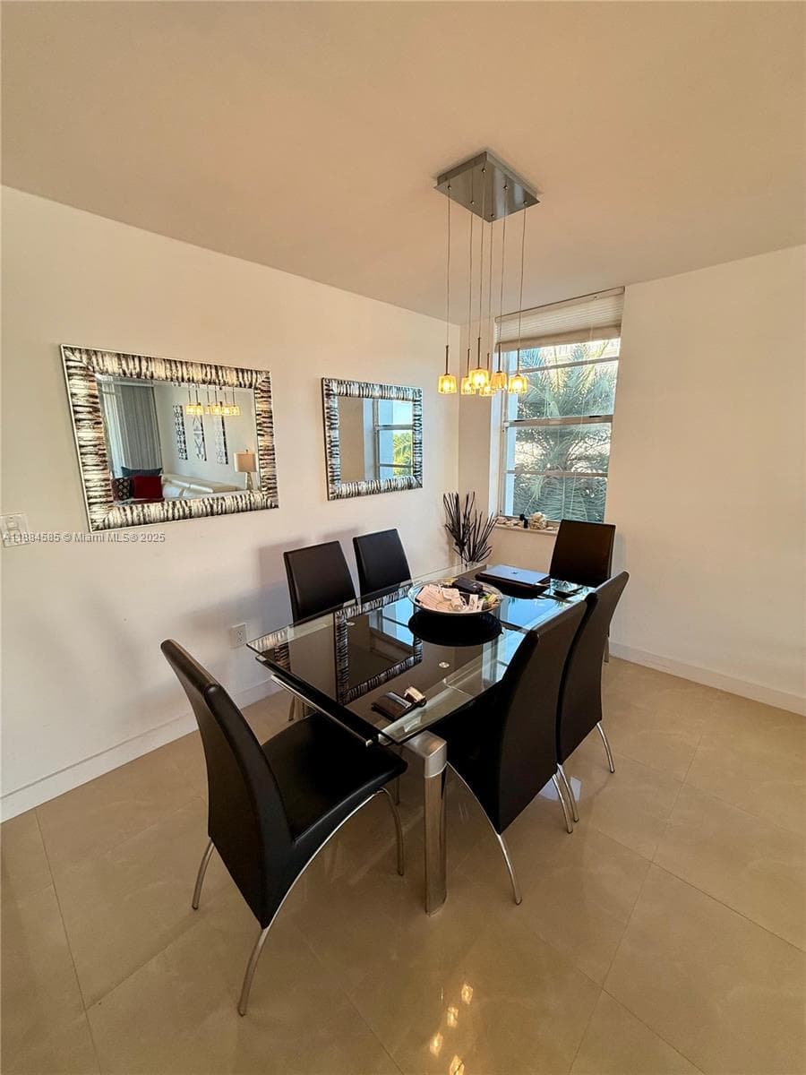 4142 N Jefferson Ave # 4D, Miami Beach FL 33140 — 5