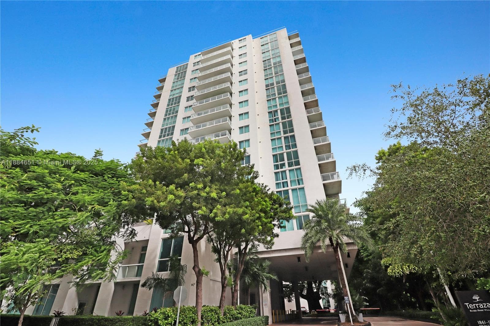 1871 NW S River Dr # 1205, Miami FL 33125 — 26