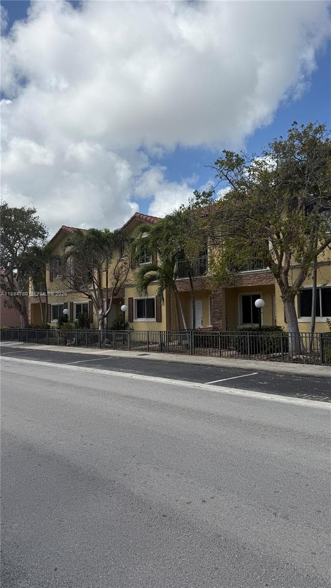 11240 SW 230th Ter # 11240, Miami FL 33170 — 34