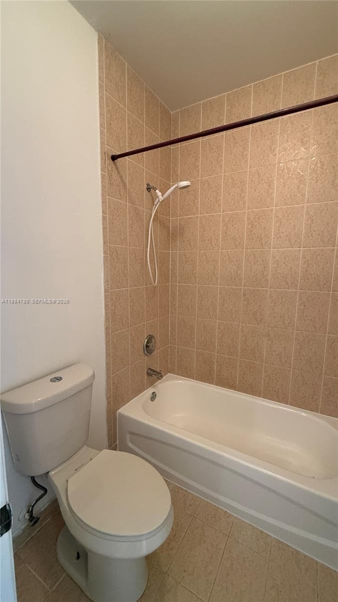 11240 SW 230th Ter # 11240, Miami FL 33170 — 19