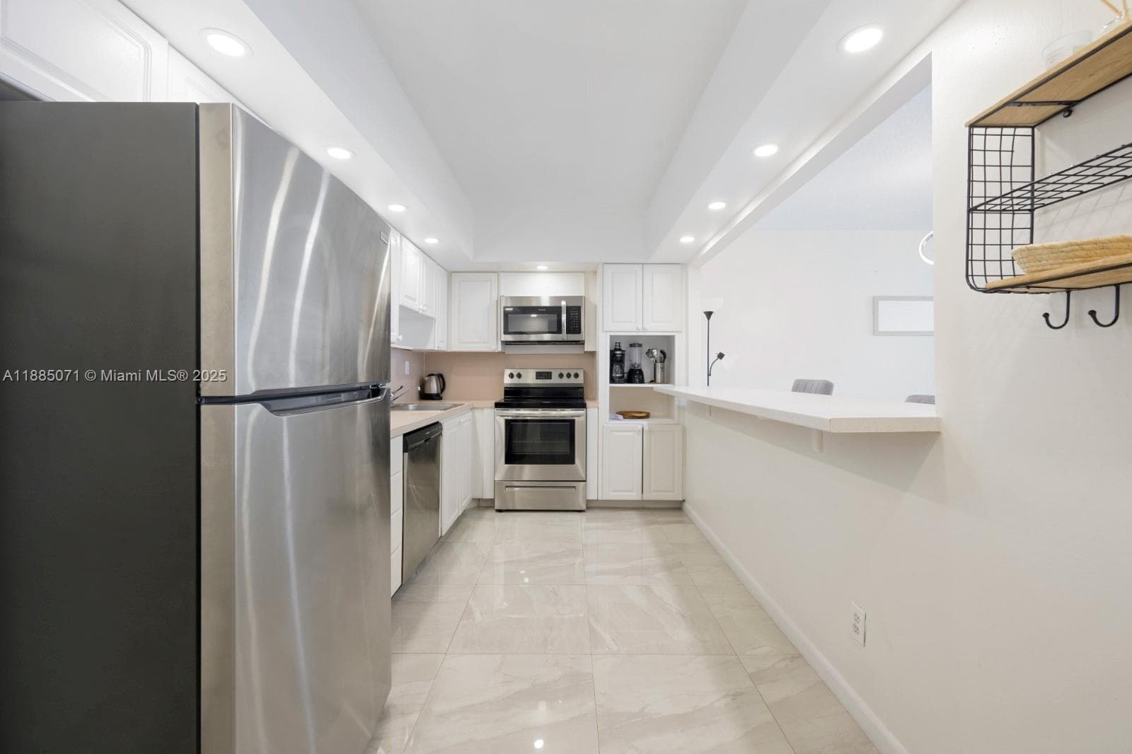 19370 Collins Ave # 1425, Sunny Isles Beach FL 33160 — 9