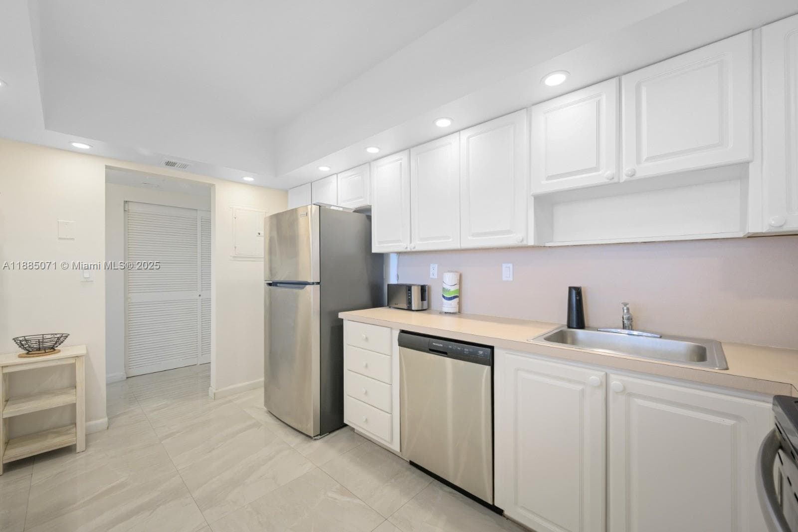 19370 Collins Ave # 1425, Sunny Isles Beach FL 33160 — 10