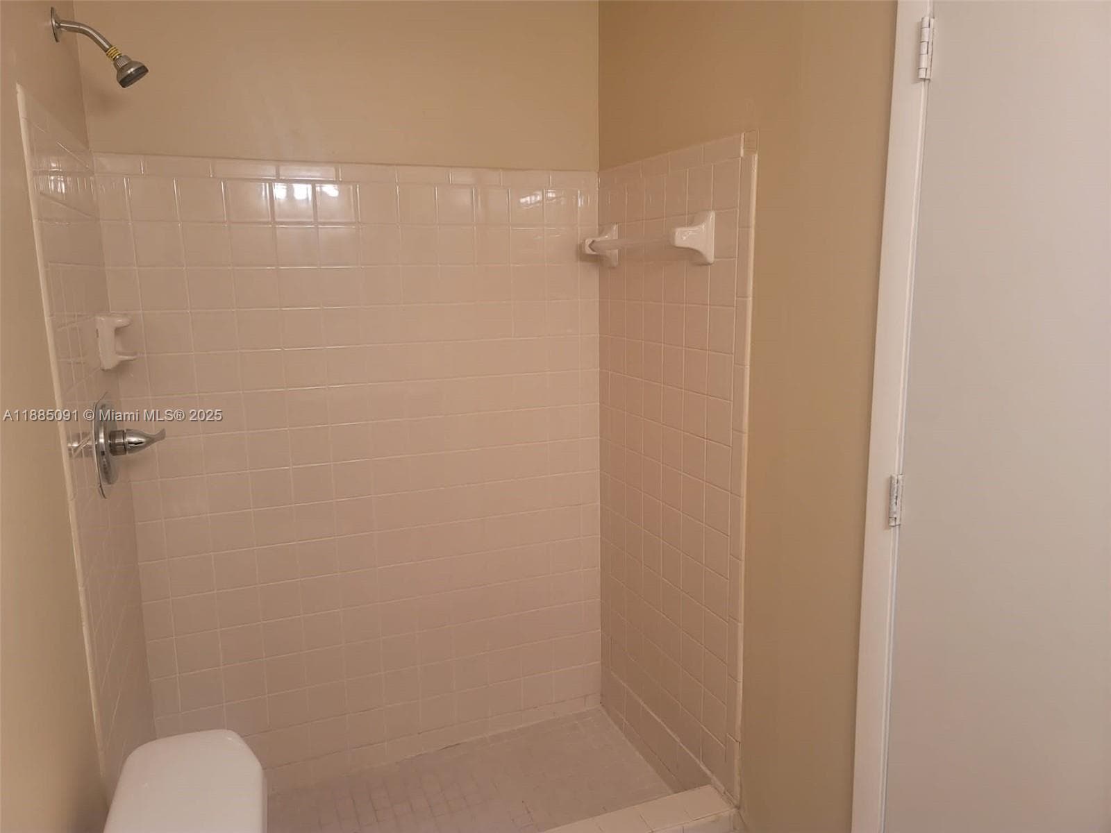 415 NW 210th St # 206, Miami Gardens FL 33169 — 16