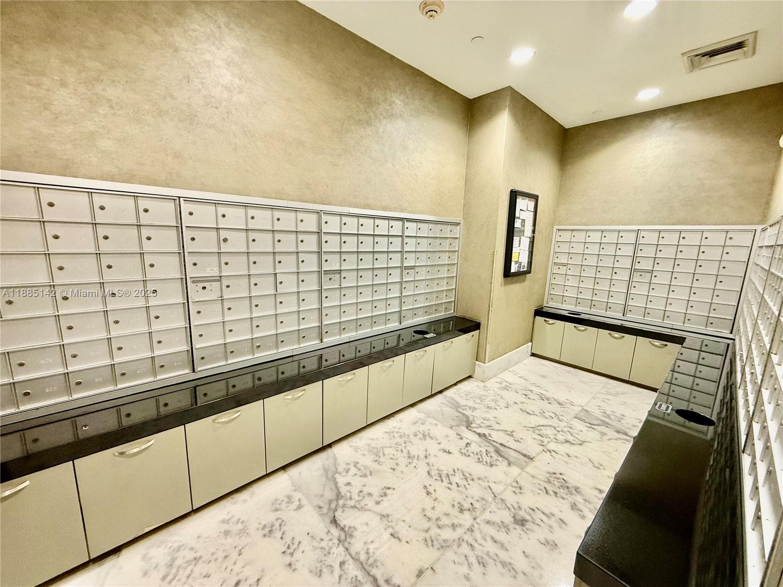 1250 S Miami # 1603, Miami FL 33130 — 9