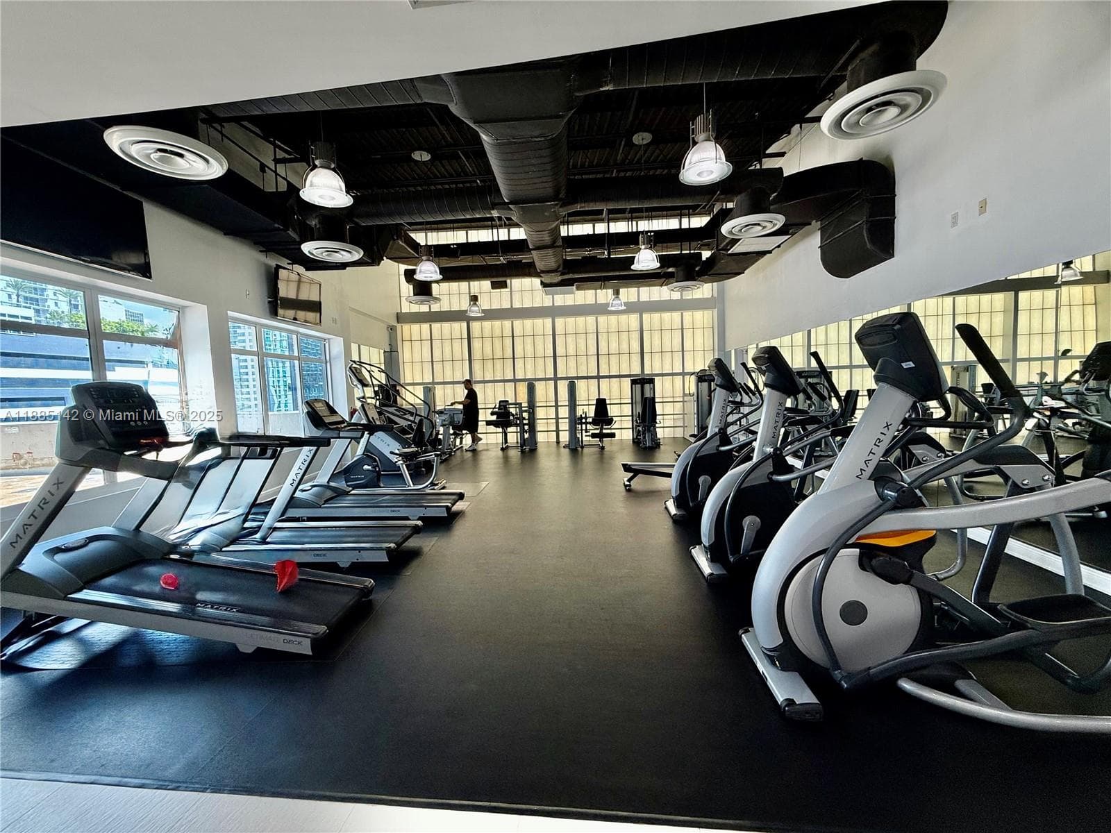 1250 S Miami # 1603, Miami FL 33130 — 10