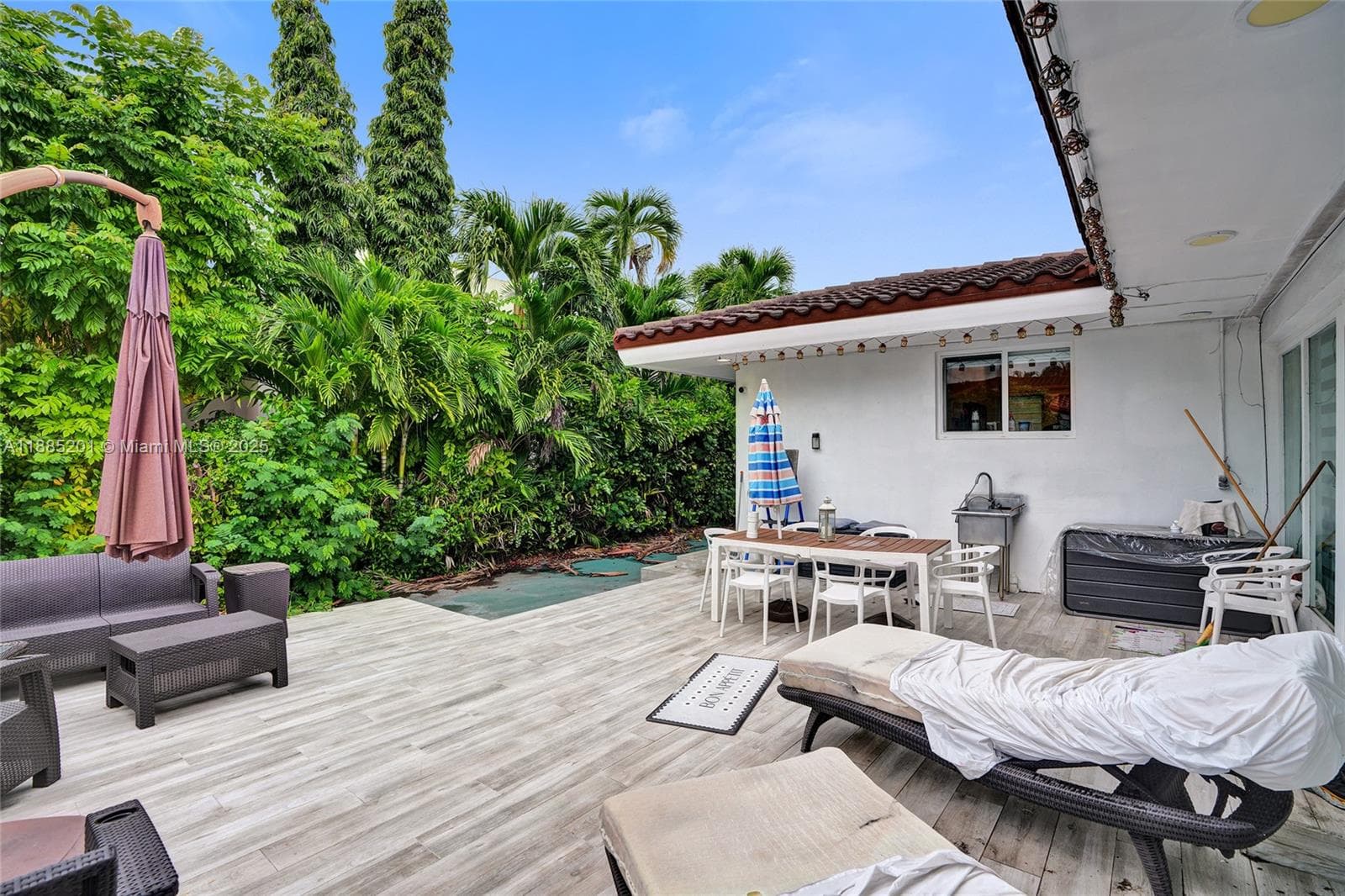 3784 Sheridan Ave, Miami Beach FL 33140 — 26
