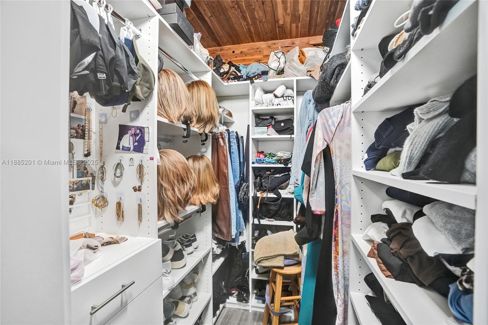 3784 Sheridan Ave, Miami Beach FL 33140 — 10