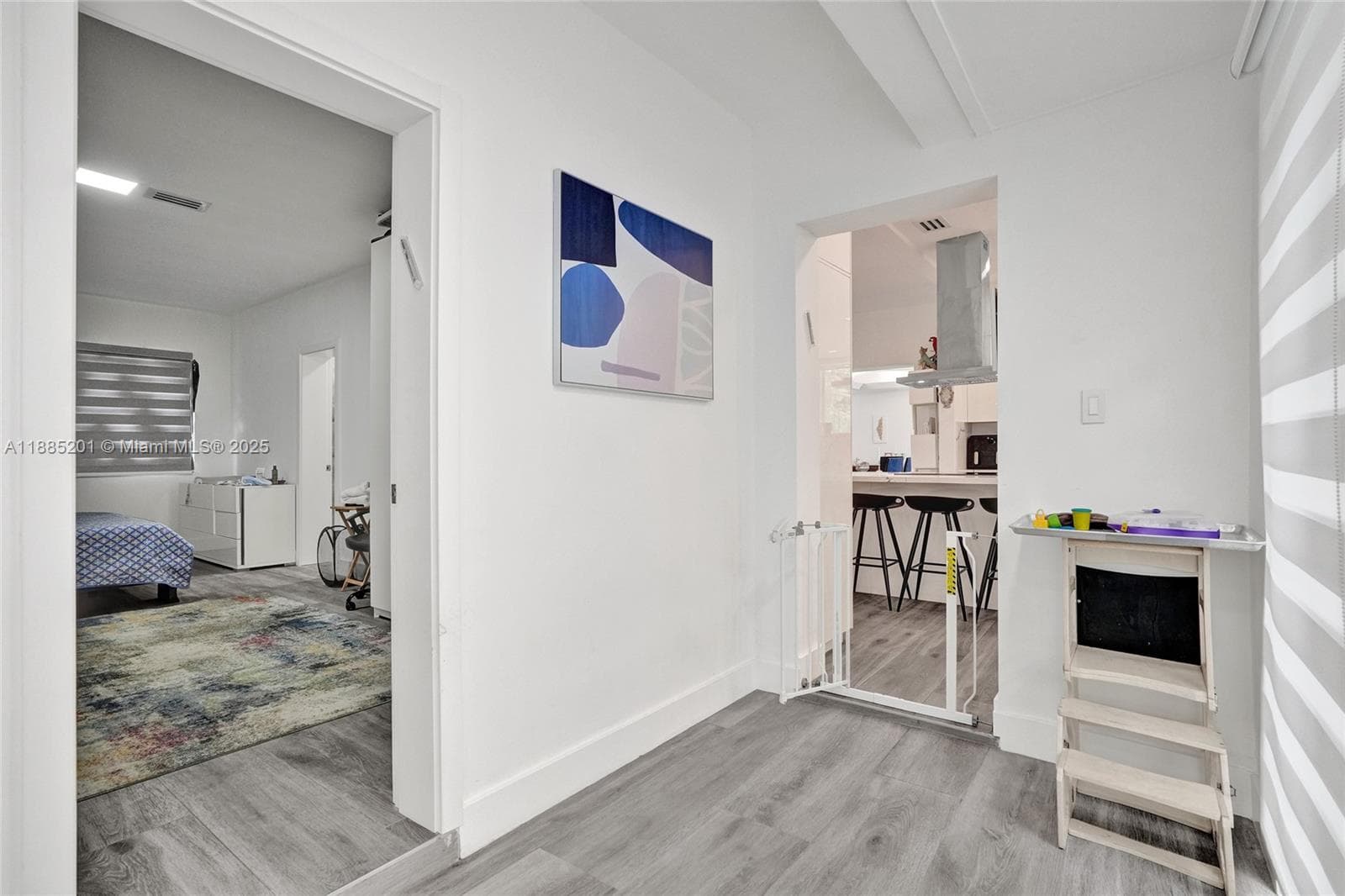 3784 Sheridan Ave, Miami Beach FL 33140 — 49