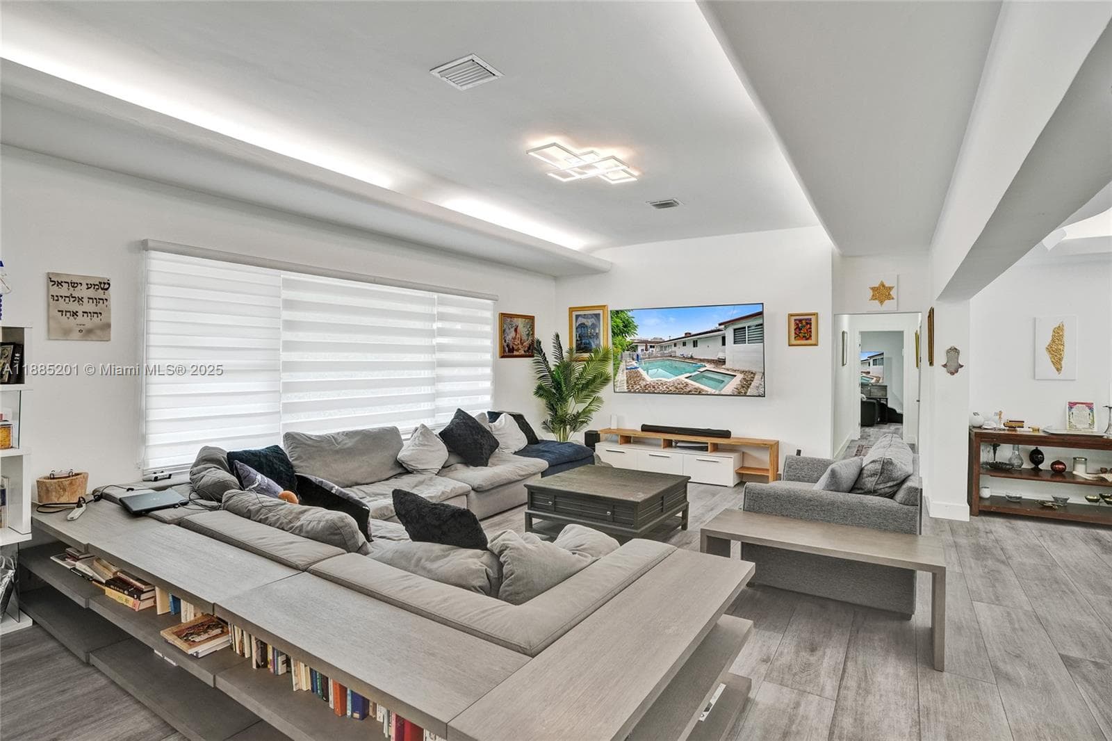 3784 Sheridan Ave, Miami Beach FL 33140 — 15