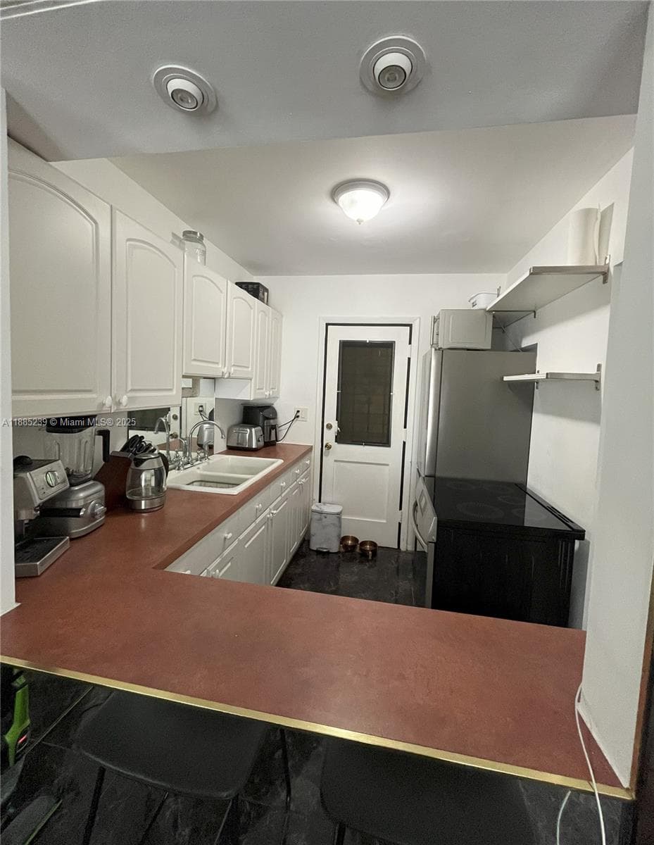 1395 NE 167th St # 315, Miami FL 33162 — 6