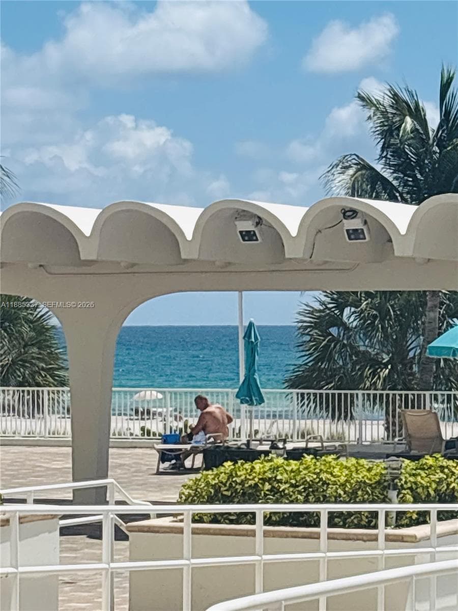 5701 Collins Ave # 709, Miami Beach FL 33140 — 15