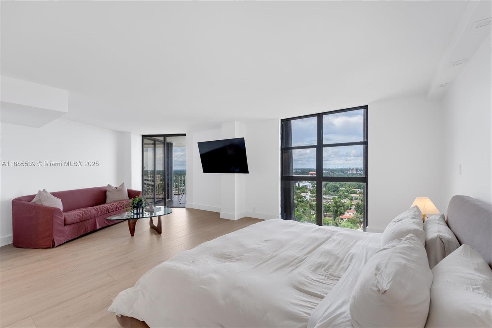 4000 Towerside Ter # 2211, Miami FL 33138 — 13