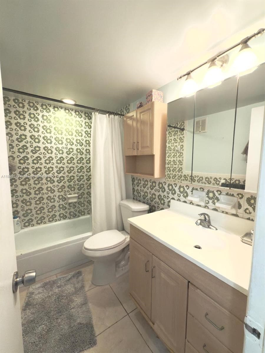 13700 SW 62nd St # 250, Miami FL 33183 — 10