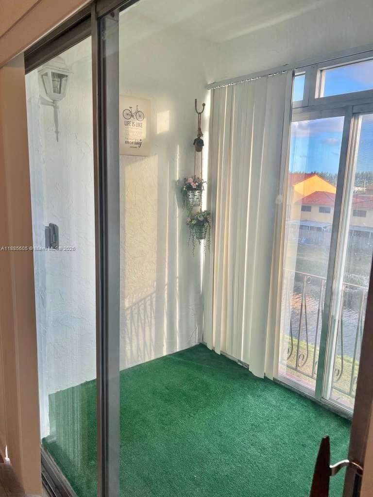 1300 W 53rd St # 18, Hialeah FL 33012 — 6
