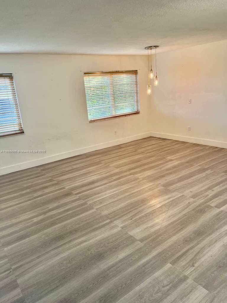 1300 W 53rd St # 18, Hialeah FL 33012 — 1