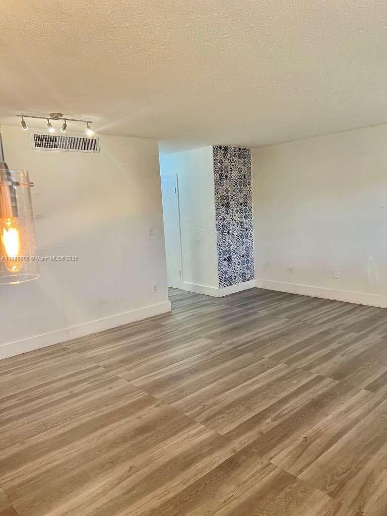 1300 W 53rd St # 18, Hialeah FL 33012 — 9
