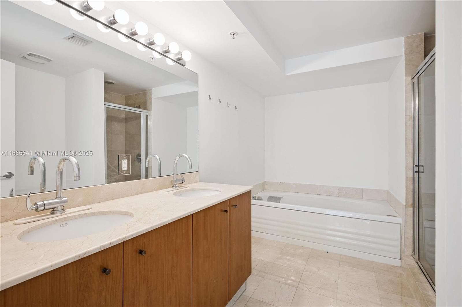 5970 Indian Creek Dr # 302, Miami Beach FL 33140 — 7