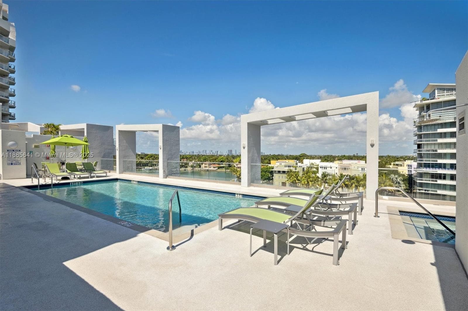 5970 Indian Creek Dr # 302, Miami Beach FL 33140 — 19