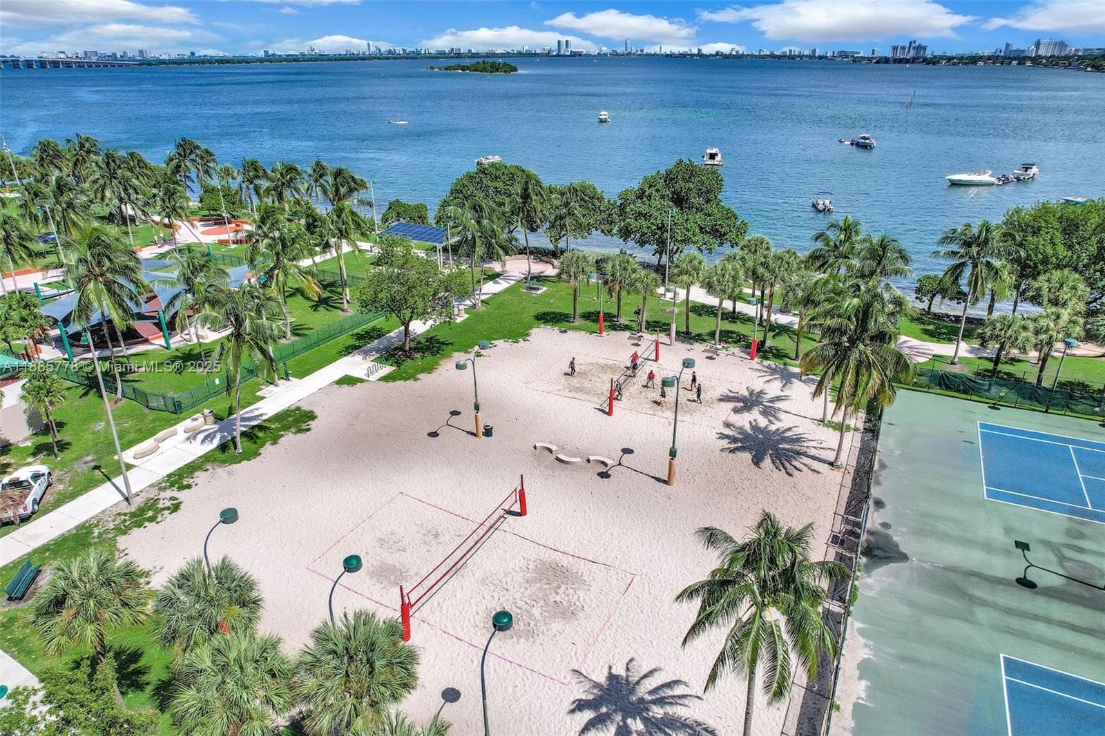 1750 N Bayshore Dr # 3708, Miami FL 33132 — 27