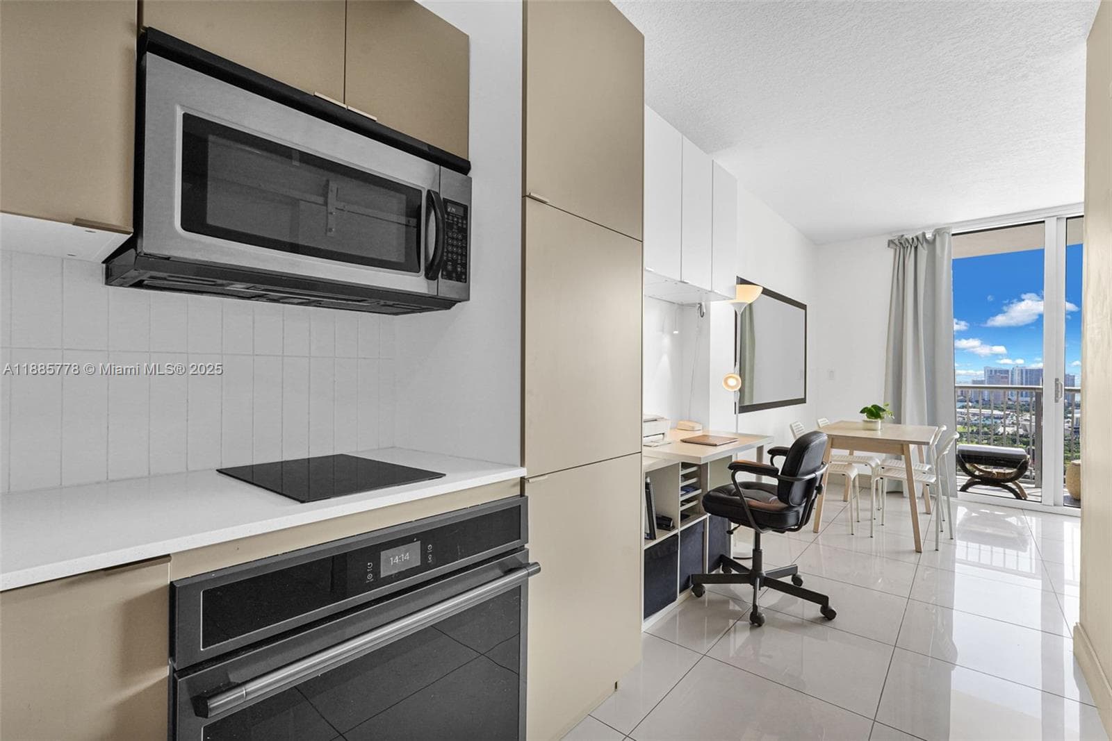 1750 N Bayshore Dr # 3708, Miami FL 33132 — 7