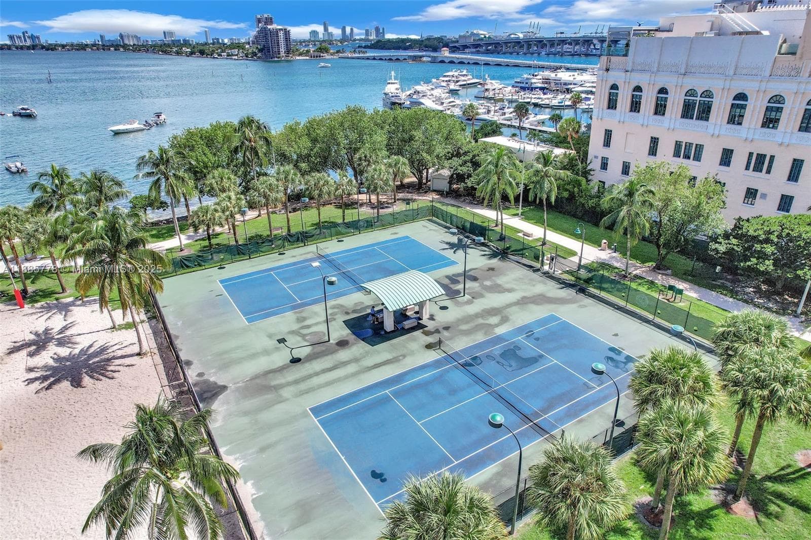1750 N Bayshore Dr # 3708, Miami FL 33132 — 28