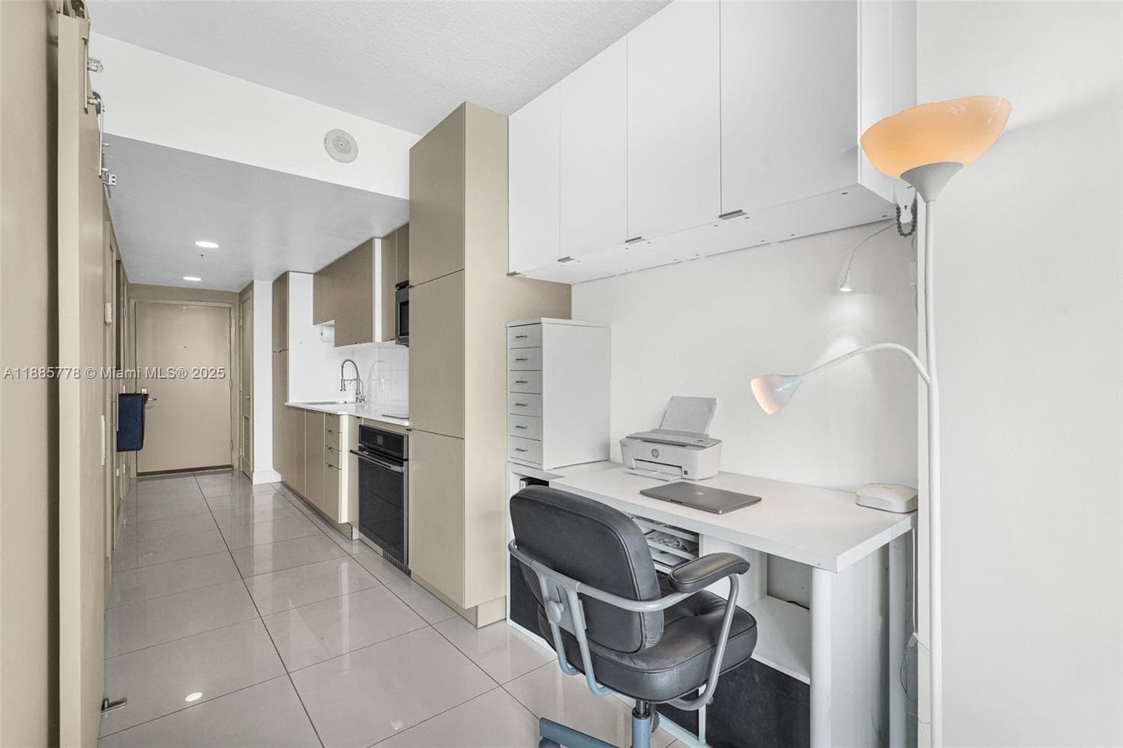 1750 N Bayshore Dr # 3708, Miami FL 33132 — 9